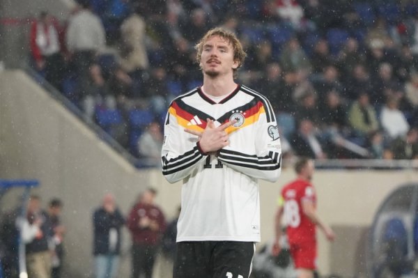 Bild rated the German team: Walter Mader had the highest score with 1 point, Wirtz with 4 points, and Gnabry with 5 points.